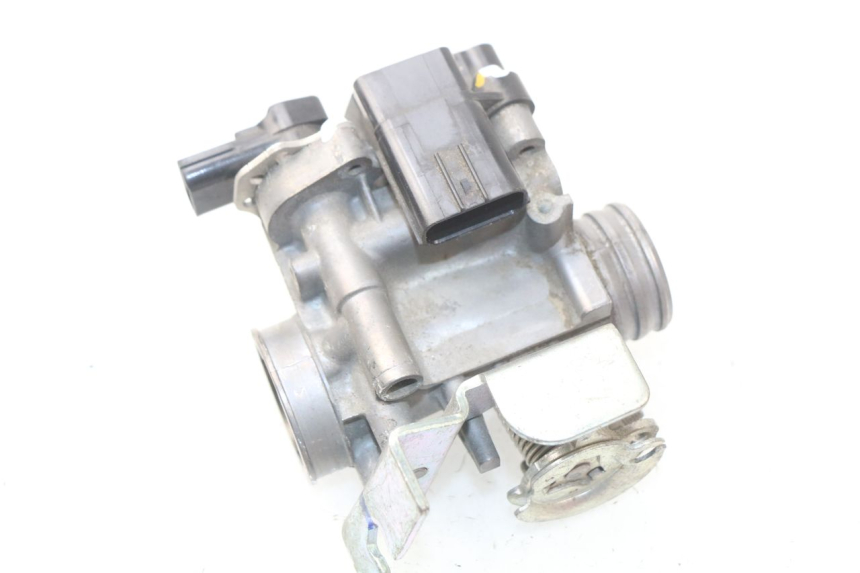 photo de INYECCIÓN HONDA PCX (JF47) 125 (2012 - 2013) - Otra perspectiva