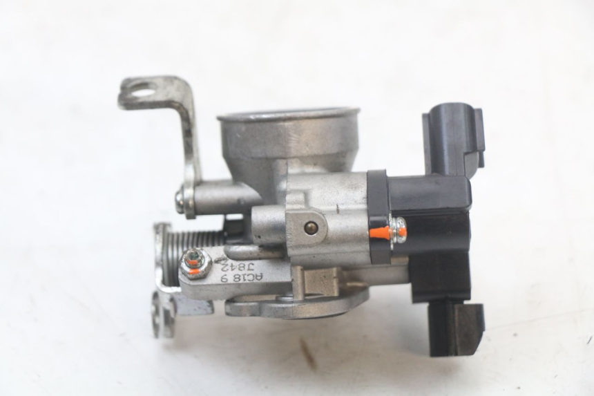 photo de INYECCION PEUGEOT STREETZONE 4T 50 (2018 - 2023) - Detalle de la pieza