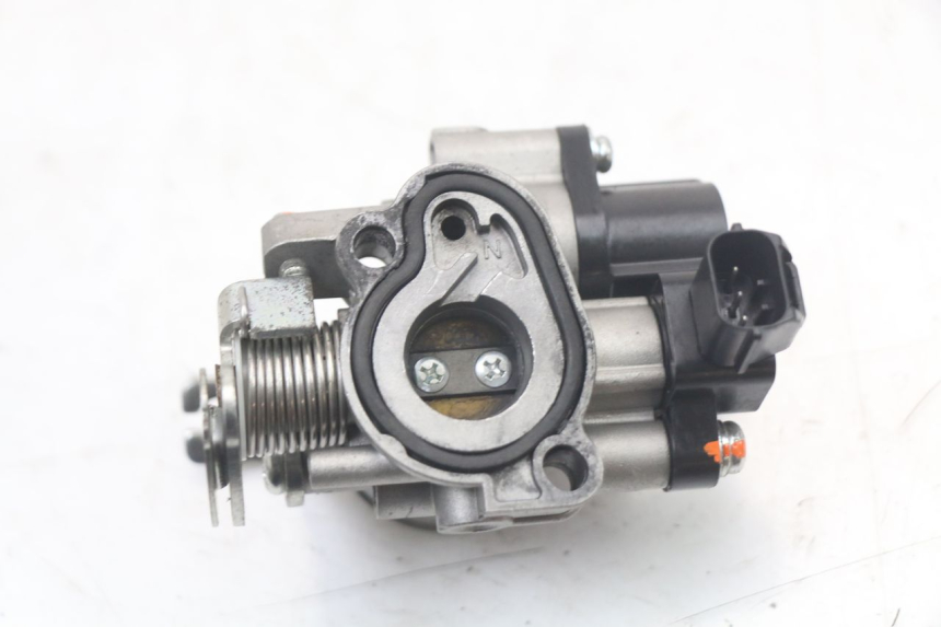 photo de INYECCION PEUGEOT STREETZONE 4T 50 (2018 - 2023) - Zoom estado de uso