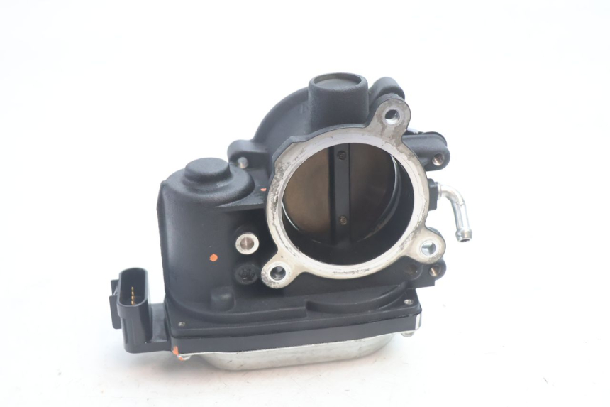 photo de INYECCION HARLEY DAVIDSON ROAD GLIDE FLTRXSE 1920 (2018 - 2022) - Primer plano técnico