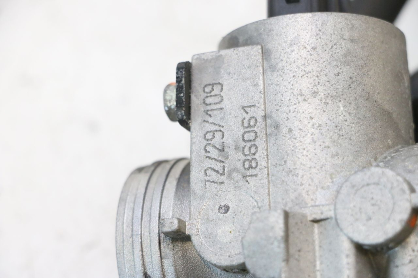photo de INYECCION PEUGEOT SATELIS COMPRESSOR K15 125 (2006 - 2009) - Primer plano técnico