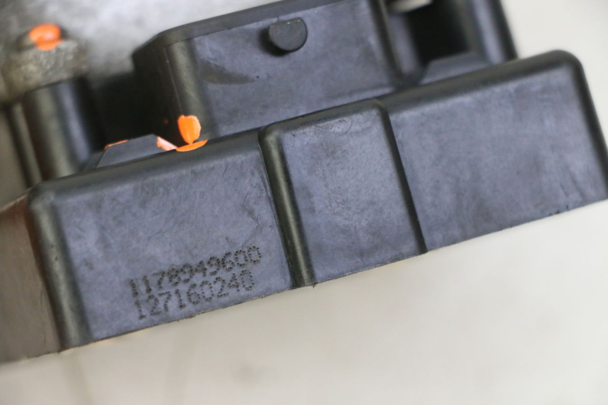 photo de INYECCION PEUGEOT SATELIS 125 (2013 - 2018) - Zoom estado de uso