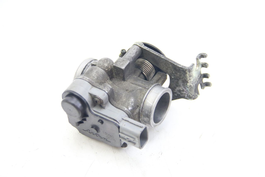 photo de INYECCIÓN SUZUKI SIXTEEN 125 (2008 - 2010) - Vista principal