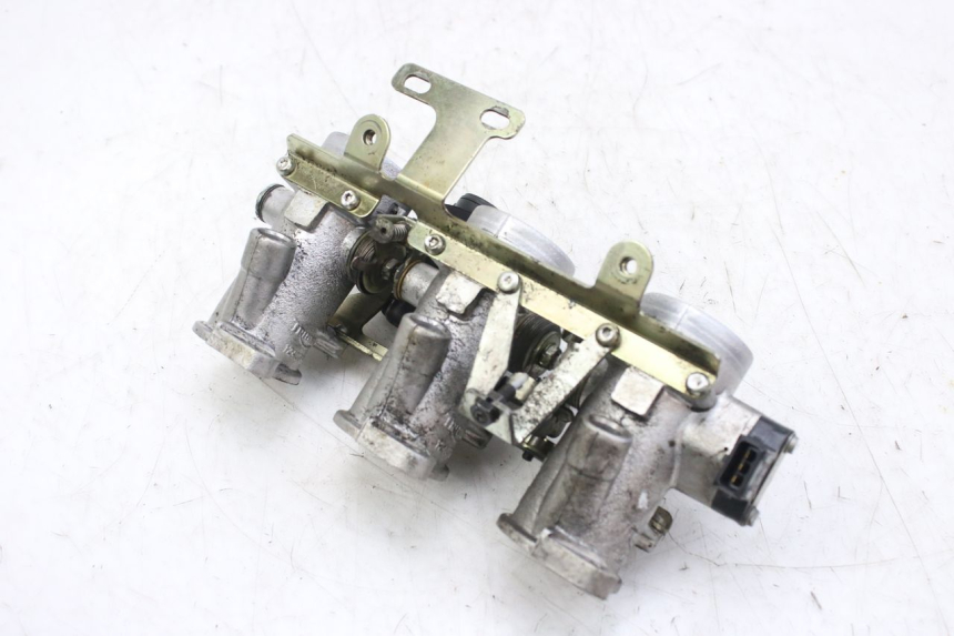 photo de INYECCIÓN TRIUMPH SPRINT ST 955 (1999 - 2001) - Vista general del producto