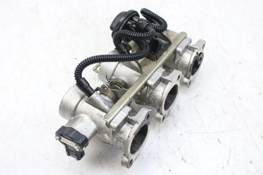 photo de INYECCIÓN TRIUMPH SPRINT ST 955 (1999 - 2001) - Marcados y referencias originales