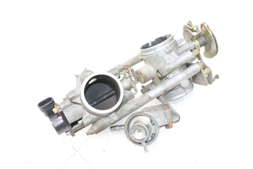 photo de INYECCION DUCATI SS IE DS CARENEE 1000 (2002 - 2006) - Primer plano técnico