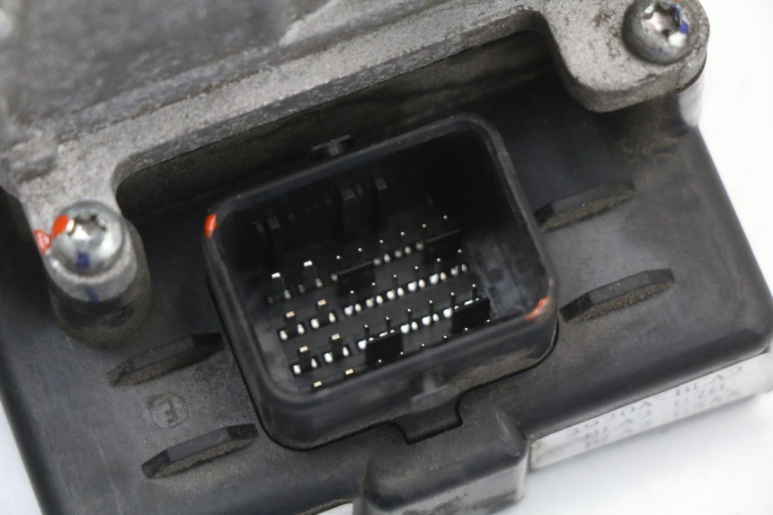 photo de INYECCION KYMCO SUPER 8 4T 50 (2021 - 2024) - Estado de la superficie y material