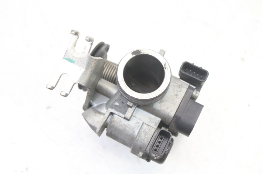 photo de INYECCION SUZUKI BURGMAN 125 (2018 - 2021) - Primer plano técnico