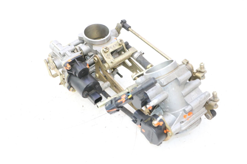 photo de INYECCION SUZUKI SV S 650 (2003 - 2009) - Estado de la superficie y material