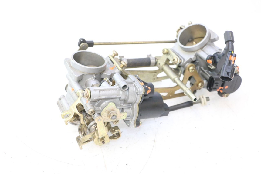 photo de INYECCION SUZUKI SV S 650 (2003 - 2009) - Marcados y referencias originales