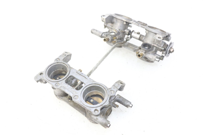photo de INYECCIÓN HONDA VFR FI RC46 800 (1998 - 2001) - Primer plano técnico