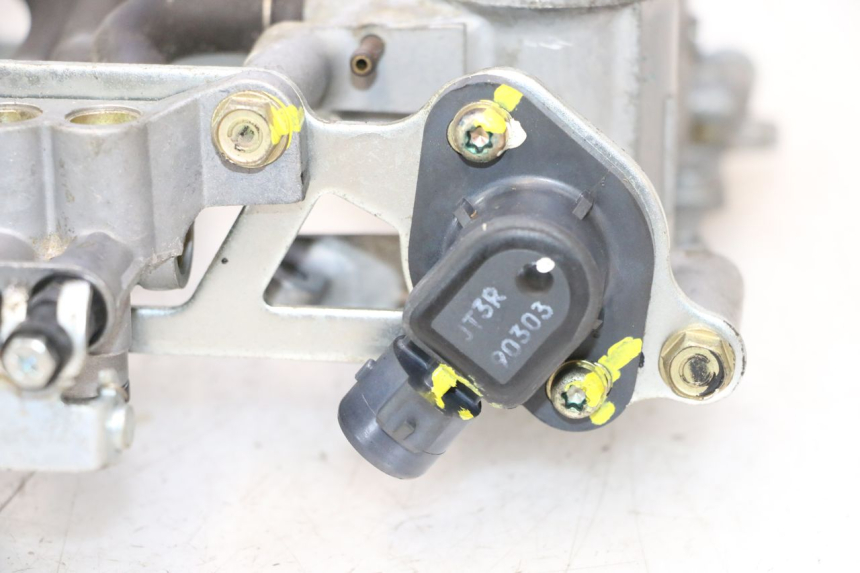 photo de INYECCIÓN HONDA VFR FI RC46 800 (1998 - 2001) - Características distintivas