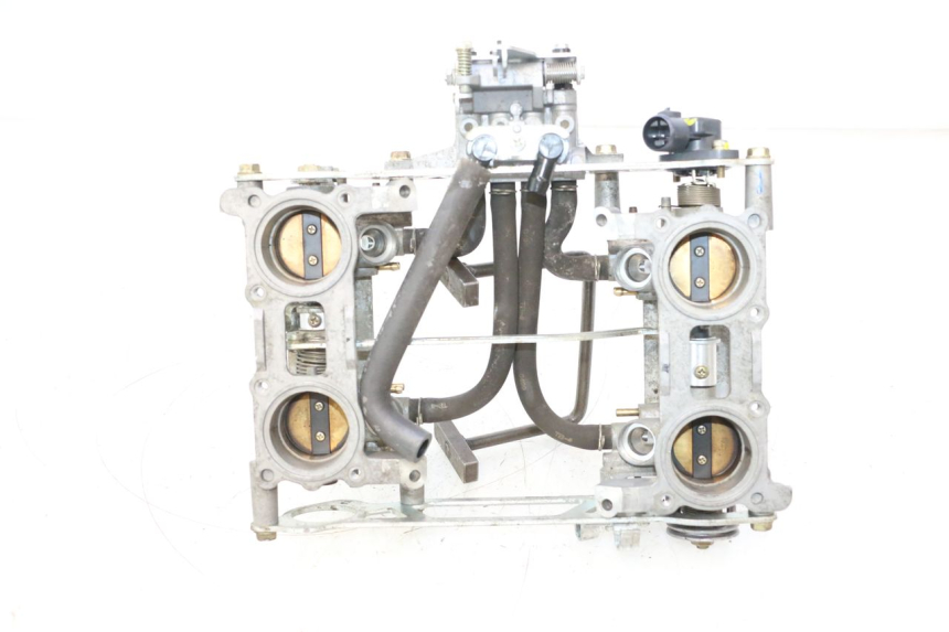 photo de INYECCIÓN HONDA VFR FI RC46 800 (1998 - 2001) - Primer plano técnico