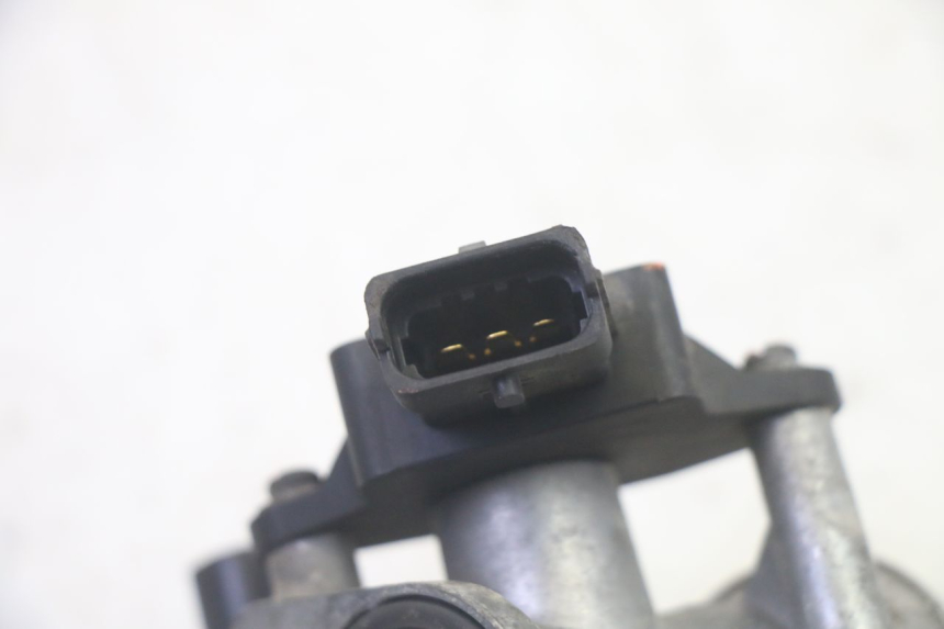 photo de INYECCIÓN DAELIM VJ ROADWIN FI 125 (2008 - 2017) - Estado de la superficie y material