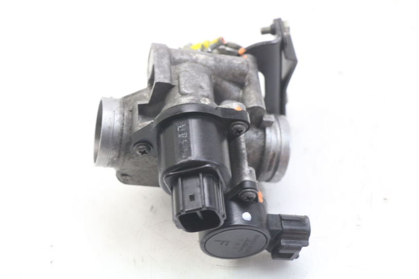 photo de INYECCIÓN YAMAHA X-CITY XCITY 125 (2007 - 2013) - Primer plano técnico