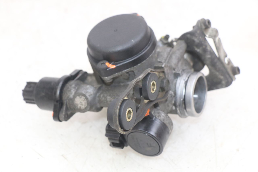 photo de INYECCIÓN YAMAHA X-MAX XMAX 250 (2006 - 2009) - Otra vista del artículo