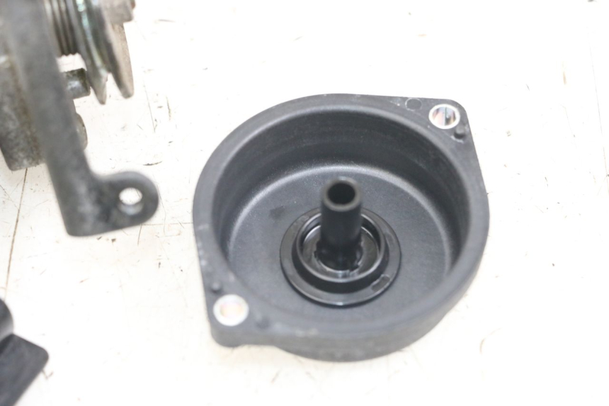 photo de INYECCIÓN YAMAHA X-MAX XMAX 250 (2006 - 2009) - Primer plano de alta resolución