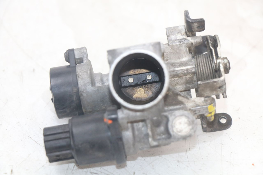 photo de INYECCIÓN YAMAHA XMAX X-MAX 125 (2006 - 2009) - Primer plano técnico