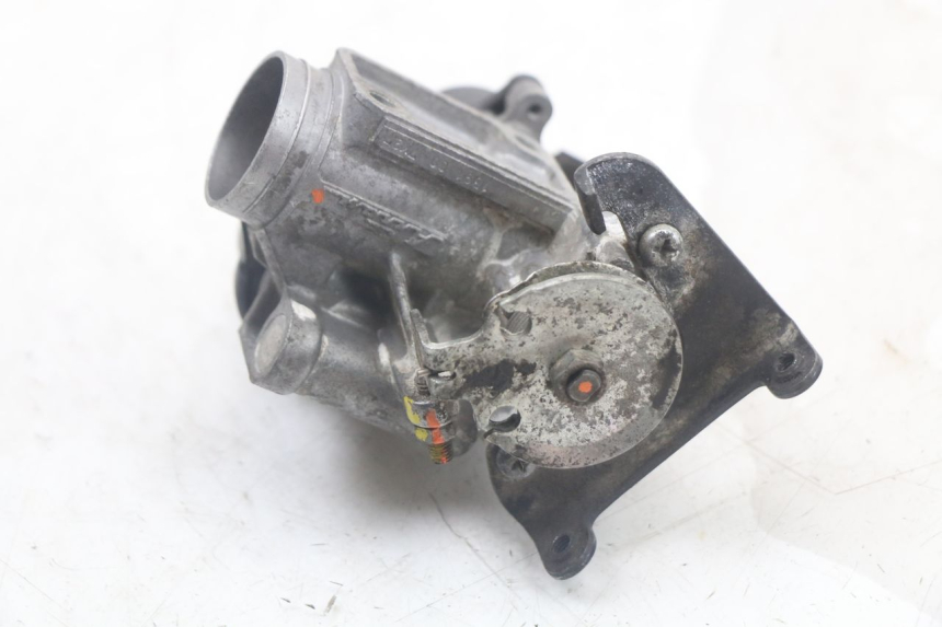 photo de INYECCIÓN YAMAHA XMAX X-MAX 125 (2006 - 2009) - Marcados y referencias originales