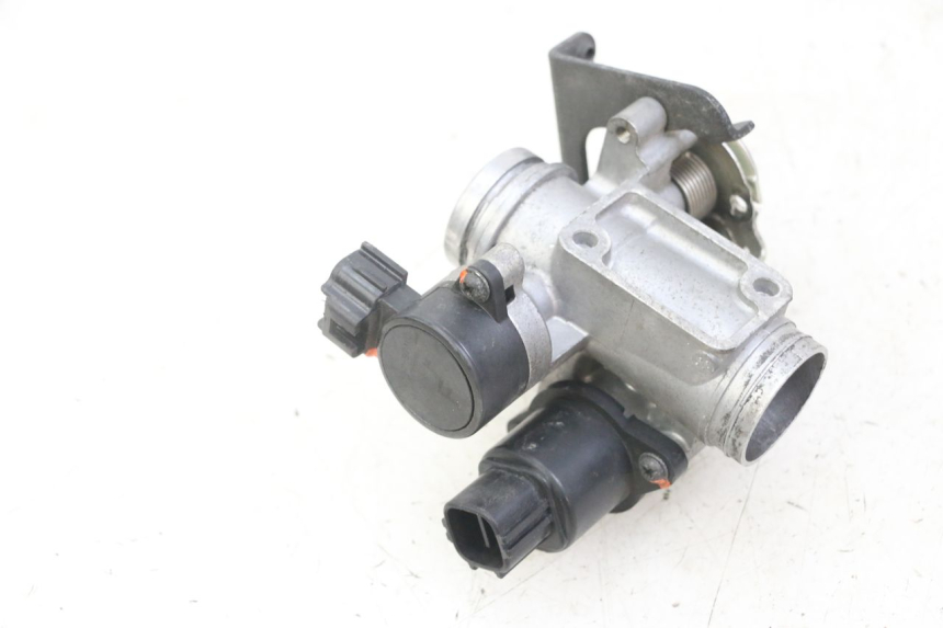 photo de INYECCIÓN YAMAHA X-MAX XMAX 125 (2010 - 2013) - Primer plano técnico