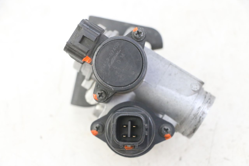 photo de INYECCIÓN YAMAHA X-MAX XMAX 125 (2010 - 2013) - Estado de la superficie y material