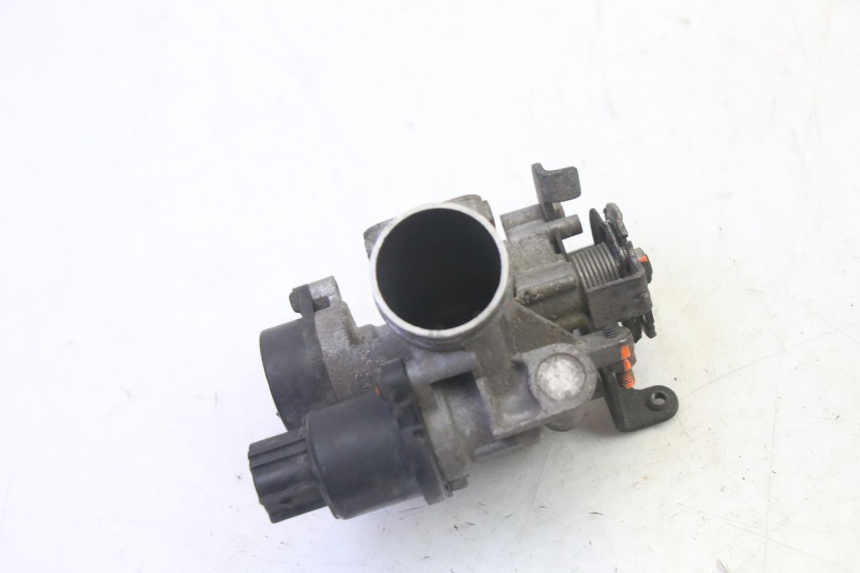 photo de INYECCIÓN YAMAHA X-MAX XMAX 125 (2010 - 2013) - Otra perspectiva