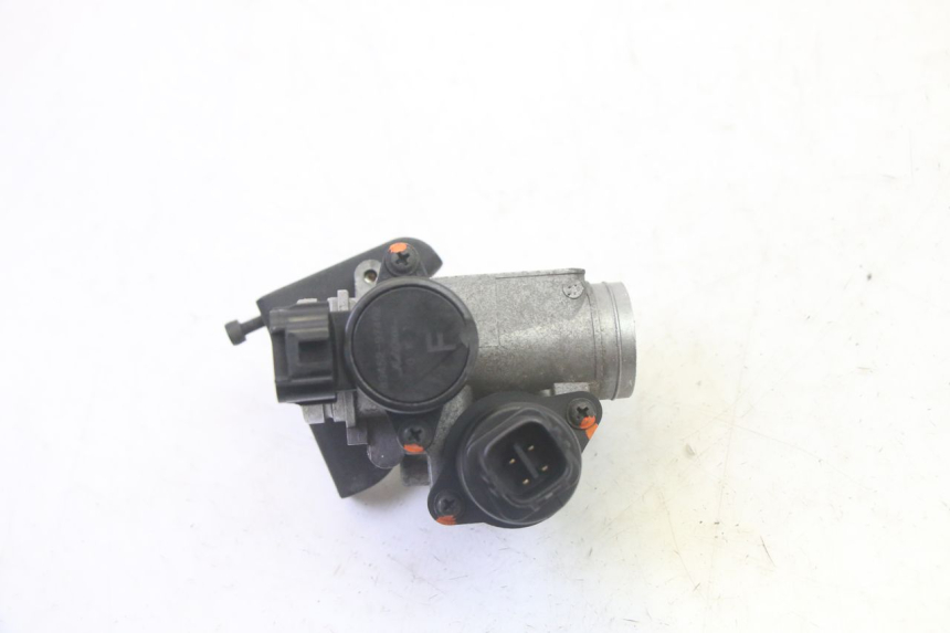 photo de INYECCIÓN YAMAHA X-MAX XMAX 125 (2010 - 2013) - Estado de la superficie y material