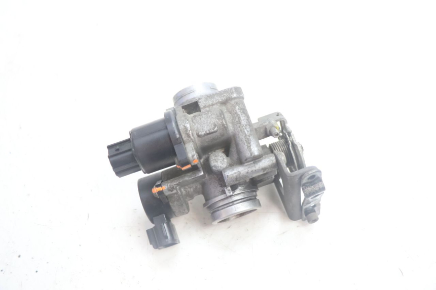 photo de INYECCIÓN YAMAHA X-MAX XMAX 125 (2010 - 2013) - Primer plano técnico