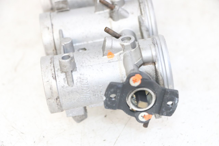 photo de INYECCION YAMAHA XJ6 ABS 600 (2008 - 2016) - Detalle de la pieza