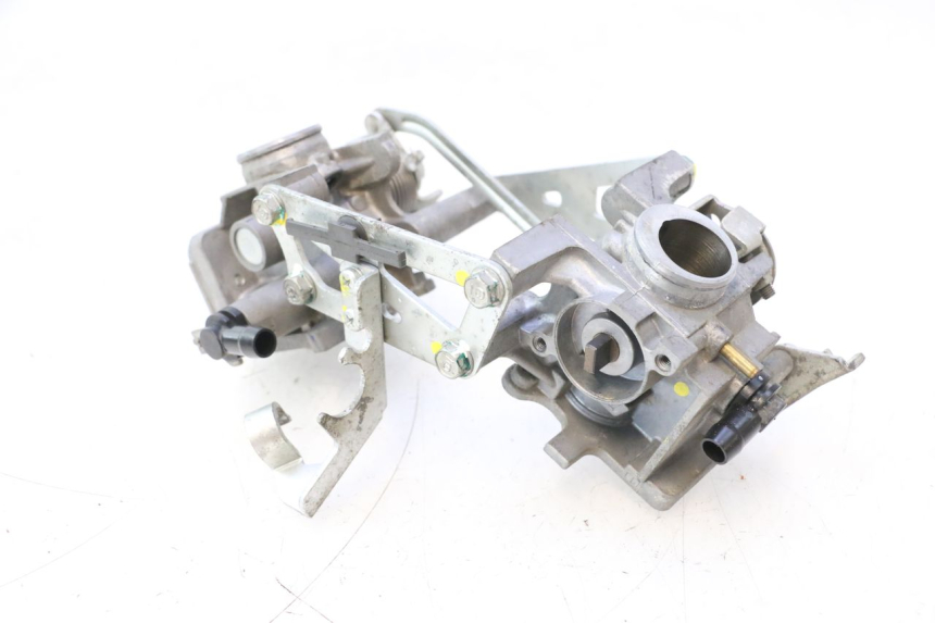 photo de INYECCION HONDA XLV VARADERO 125 (2007 - 2012) - Características distintivas
