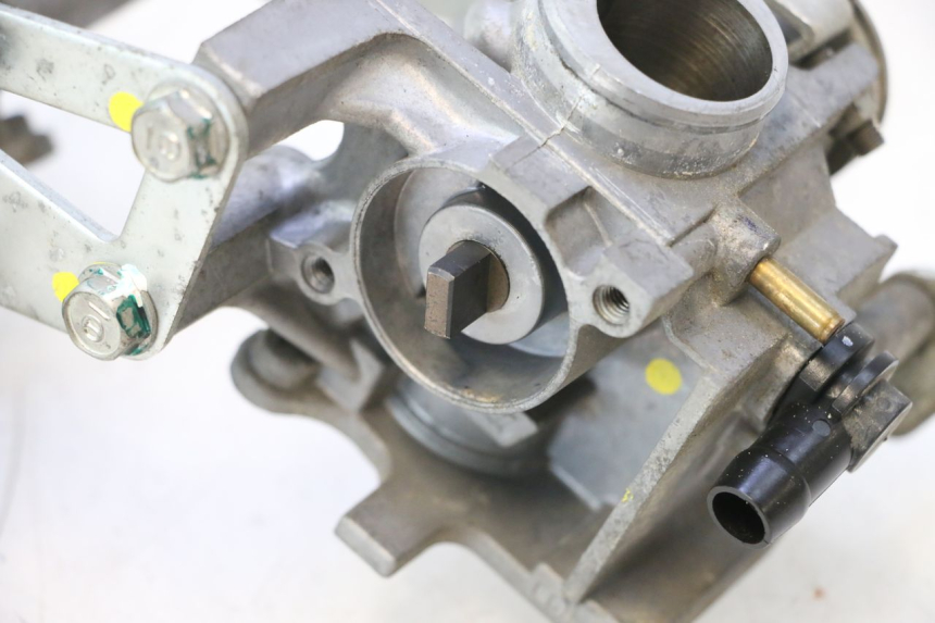 photo de INYECCION HONDA XLV VARADERO 125 (2007 - 2012) - Zoom sobre los componentes
