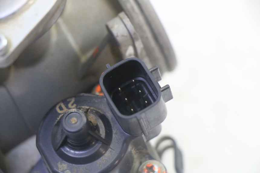 photo de INYECCION YAMAHA YFM GRIZZLY 550 (2008 - 2015) - Detalles de los puntos de fijación