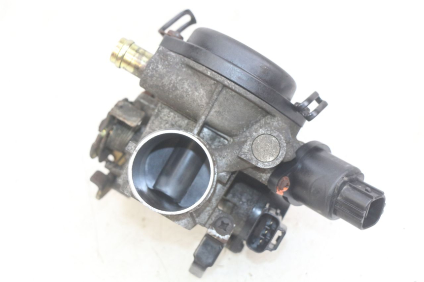 photo de INYECCIÓN YAMAHA YP MAJESTY 400 (2004 - 2008) - Detalle de la pieza