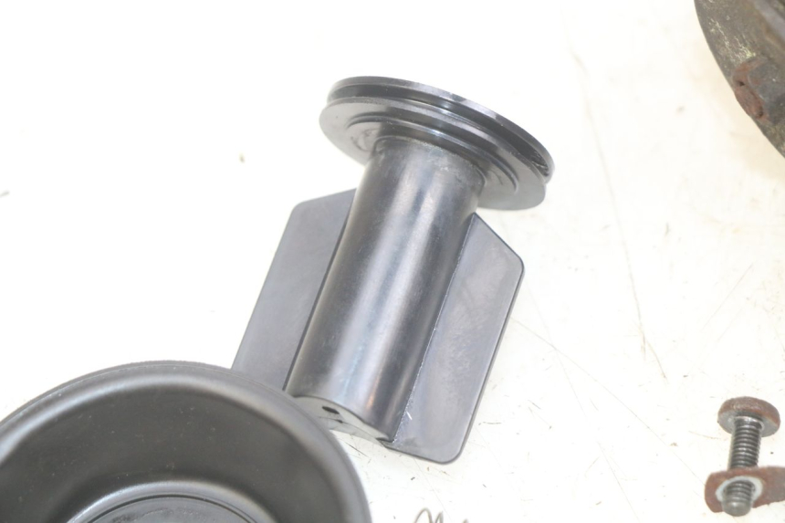 photo de INYECCIÓN YAMAHA YP MAJESTY 400 (2004 - 2008) - Zoom sobre los componentes