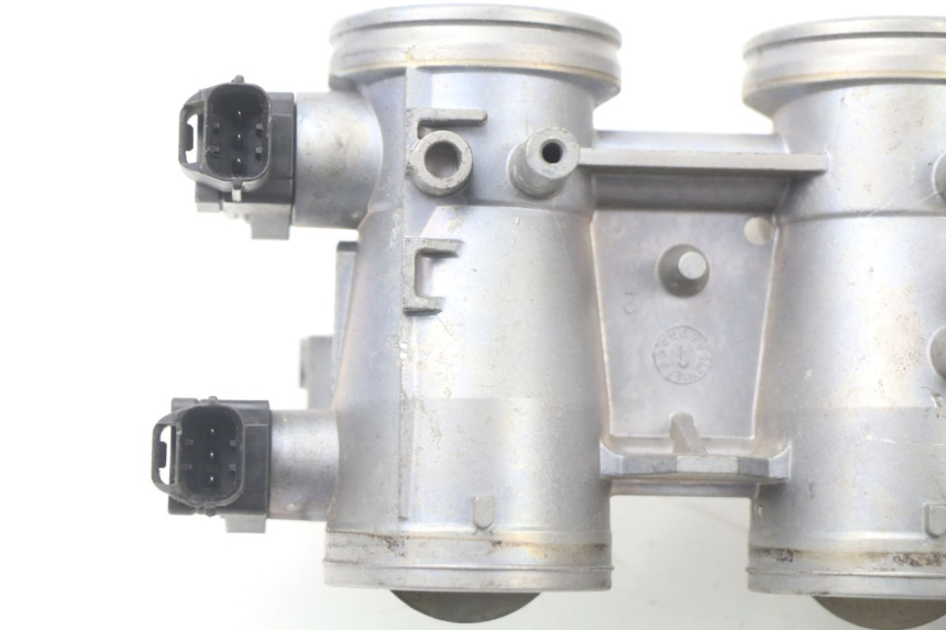 photo de INYECCION KAWASAKI Z ABS 750 (2007 - 2013) - Primer plano de alta resolución