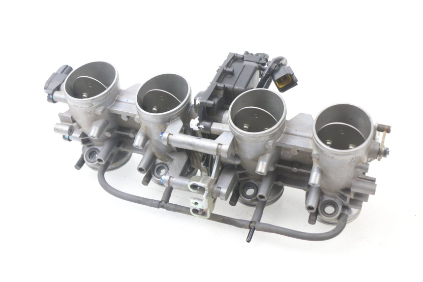 photo de INYECCION KAWASAKI Z ABS 750 (2007 - 2013) - Detalles de los puntos de fijación