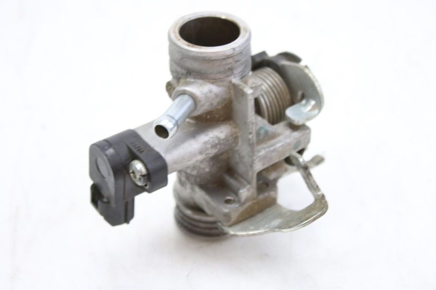 photo de INYECCIÓN PIAGGIO ZIP 4T 50 (2018 - 2020) - Otra perspectiva