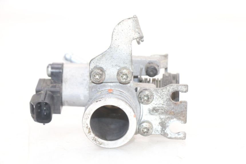 photo de INYECCIÓN PIAGGIO ZIP 4T 50 (2018 - 2020) - Primer plano técnico