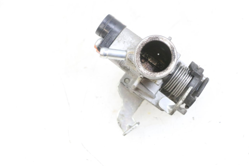 photo de INYECCIÓN PIAGGIO ZIP 4T 50 (2018 - 2020) - Detalle de la pieza