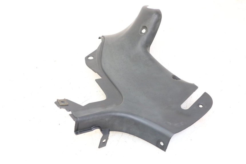 photo de CARENADO FRONTAL INTERIOR DERECHA BMW C1 125 (2000 - 2003) - Primer plano técnico