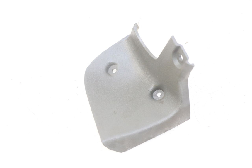 photo de INTERIOR DE LA CABEZA DE HORQUILLA DERECHA SUZUKI CP 80 (1985 - 1996) - Zoom estado de uso