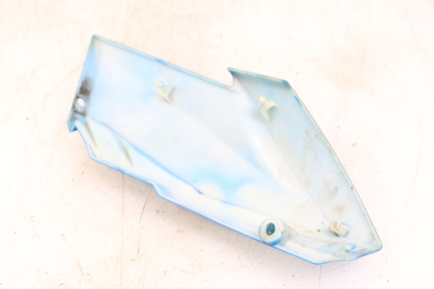 photo de CARENADO FRONTAL INTERIOR DERECHA EBROH BRAVO GLE 1 (2020 - 2024) - Otra perspectiva