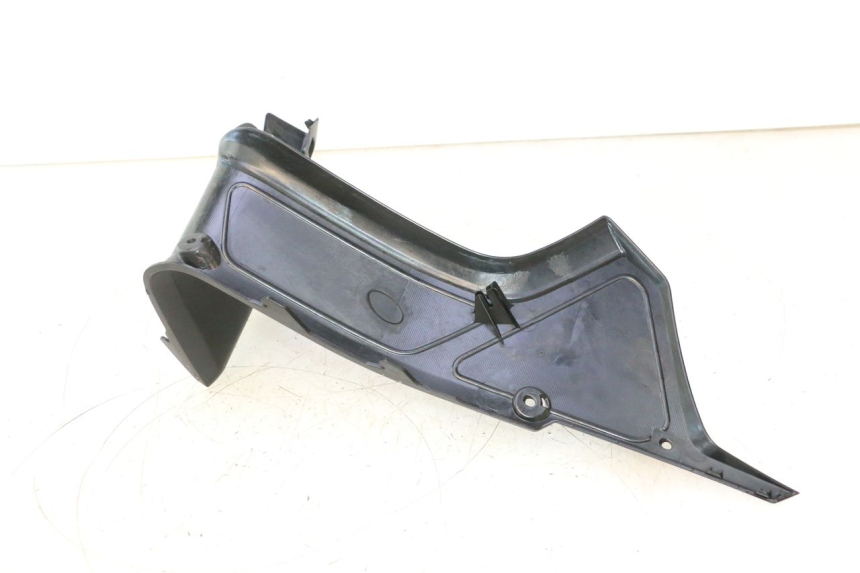 photo de CARENADO FRONTAL INTERIOR DERECHA YAMAHA FZ8 800 (2010 - 2016) - Vista general del producto