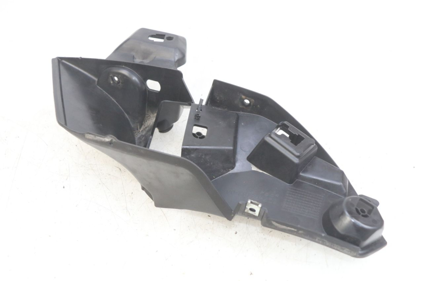 photo de INTERIOR DE LA CABEZA DE HORQUILLA DERECHA YAMAHA MT ABS 125 (2014 - 2018) - Vista general del producto