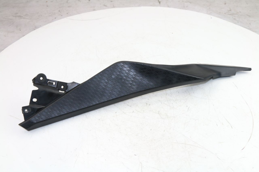 photo de CARENADO FRONTAL INTERIOR DERECHA KAWASAKI NINJA 300 (2012 - 2017) - Vista principal