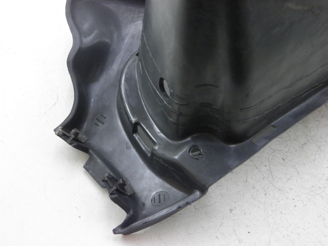 photo de CARENADO FRONTAL INTERIOR DERECHA TRIUMPH TROPHY 1200 (1996 - 2003) - Vista general del producto