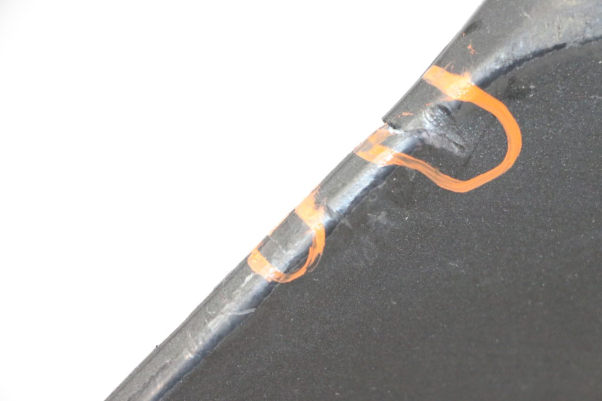 photo de CARENADO FRONTAL INTERIOR DERECHA YAMAHA XMAX X-MAX 125 (2021 - 2025) - Características distintivas