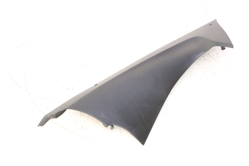photo de CARENADO FRONTAL INTERIOR DERECHA YAMAHA YZF R6 600 (2008 - 2009) - Detalle de la pieza