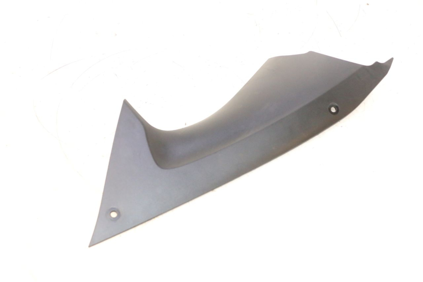 photo de CARENADO FRONTAL INTERIOR DERECHA YAMAHA YZF R6 600 (2008 - 2009) - Zoom estado de uso