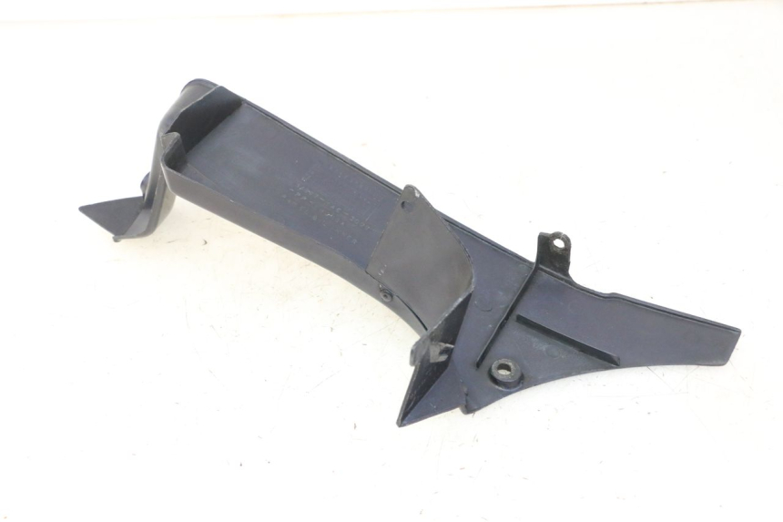 photo de CARENADO FRONTAL INTERIOR IZQUIERDA HONDA CBR RR FIREBLADE 900 (1992 - 1994) - Primer plano técnico